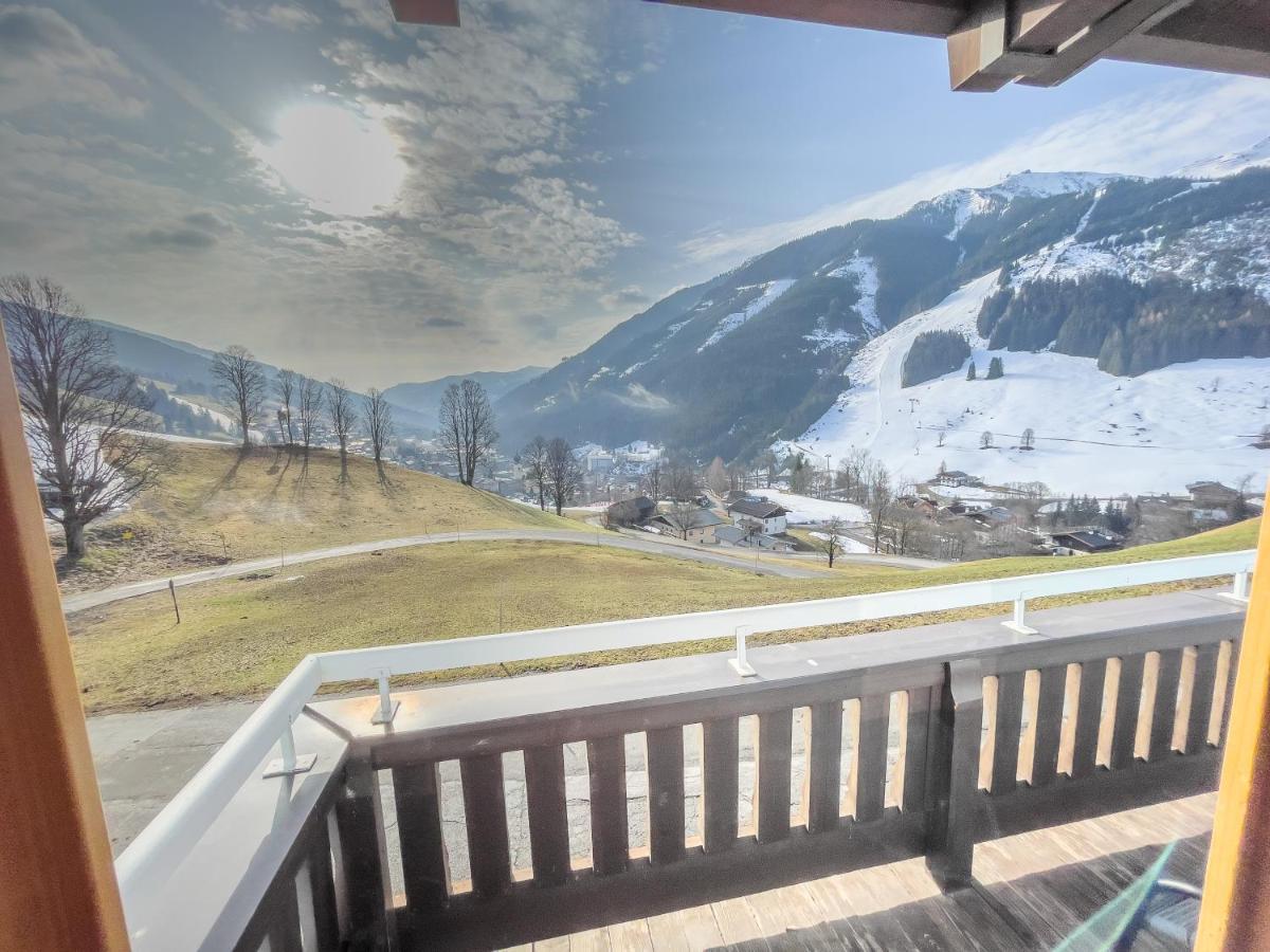Saalbach Apartments Landhaus Bernkogel - Ski In Ski Out Exteriér fotografie