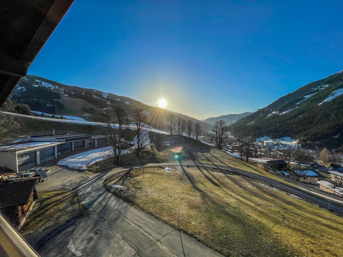 Saalbach Apartments Landhaus Bernkogel - Ski In Ski Out Exteriér fotografie