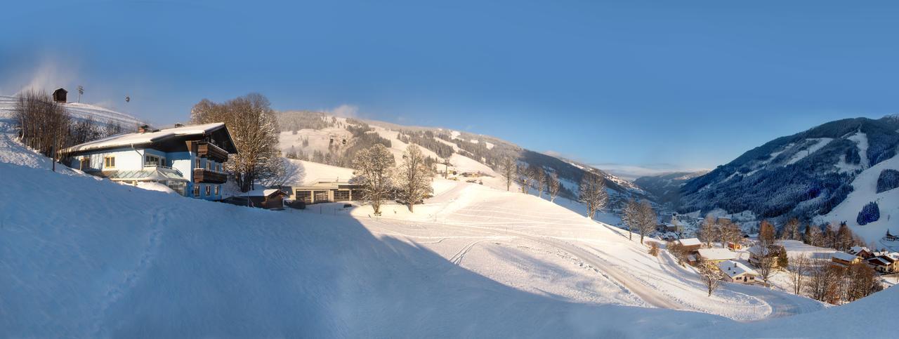 Saalbach Apartments Landhaus Bernkogel - Ski In Ski Out Exteriér fotografie